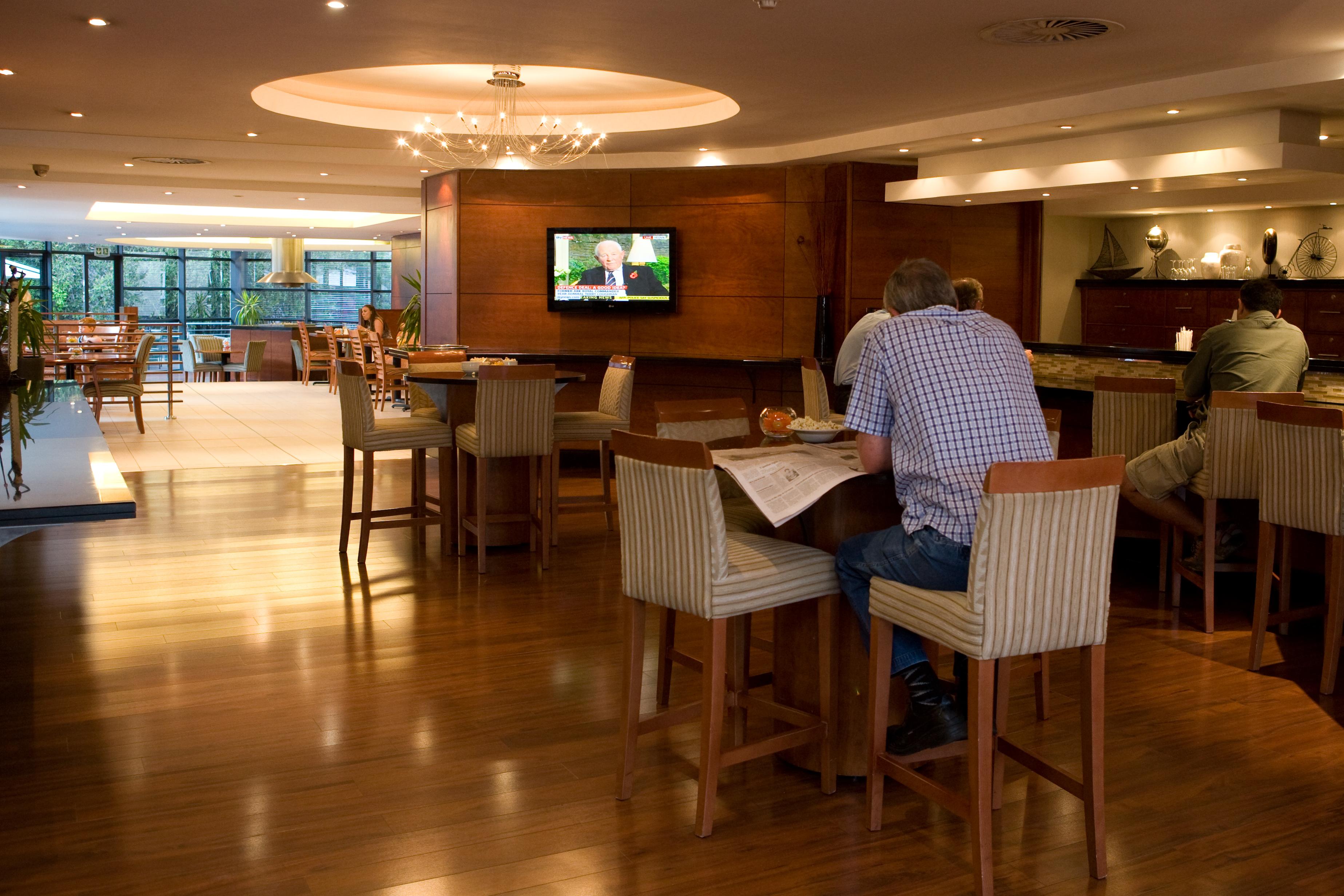 Johannesburg Airport, Barbara Road