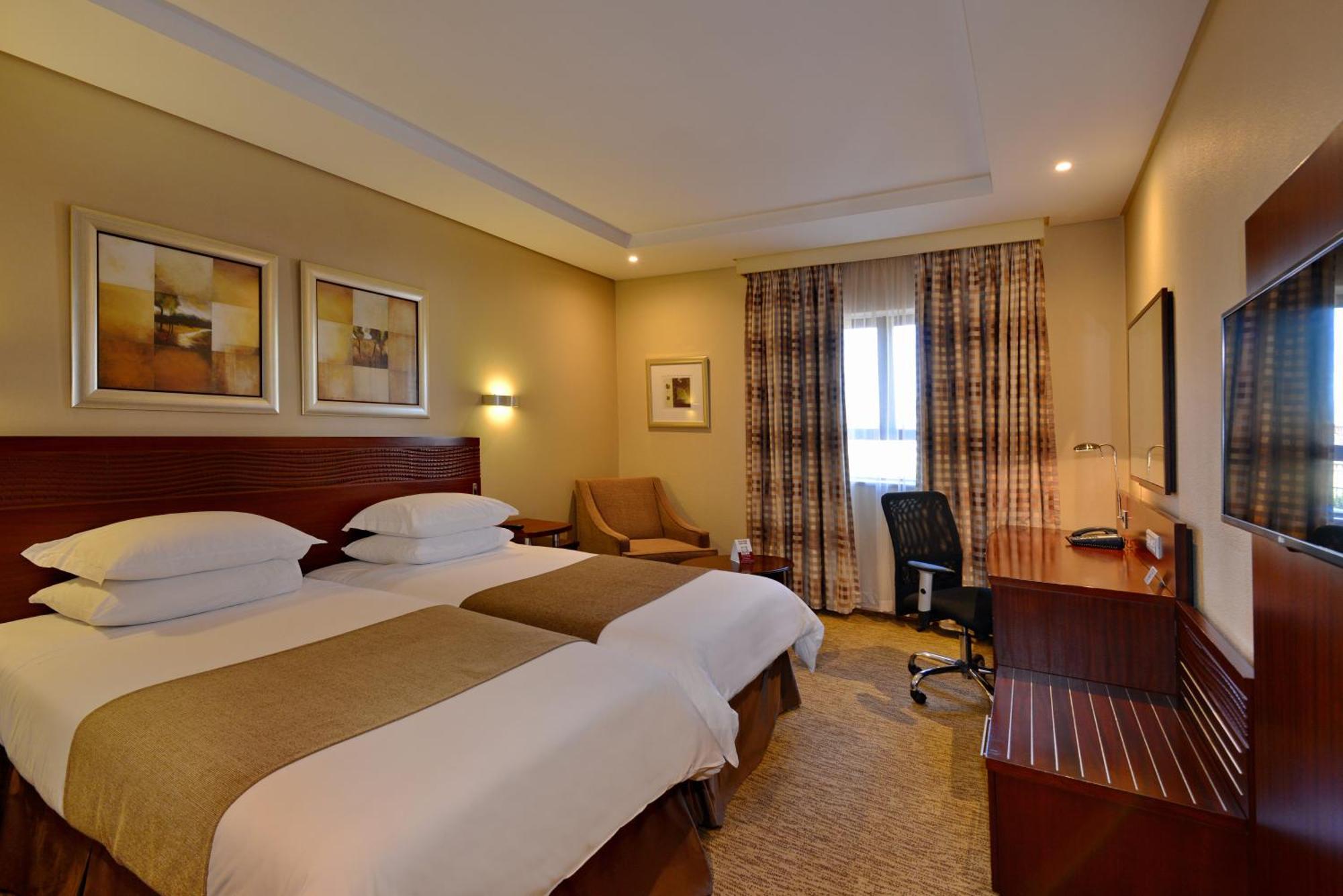 Hotel Johannesburg Airport, Barbara Road Kempton Park